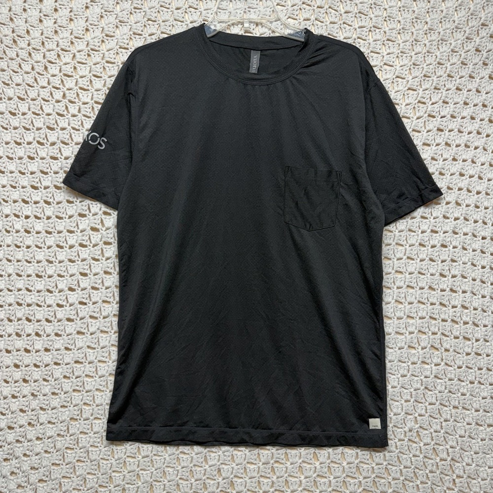 Vuori Shirt Mens Sz L Grey Tradewind Pocket Tee Lightweight Performance Gym